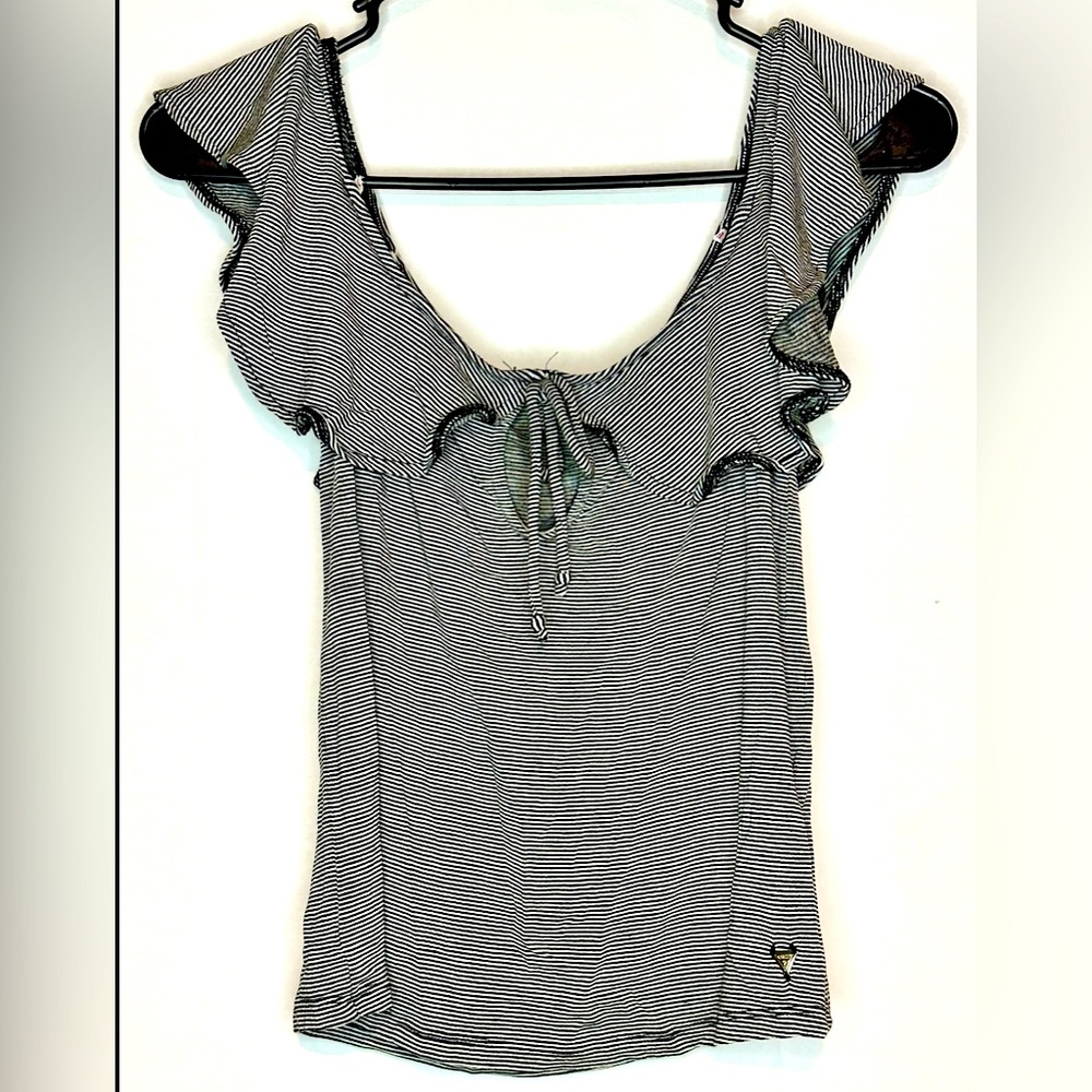 Women’s striped (off the shoulder) GUESS top